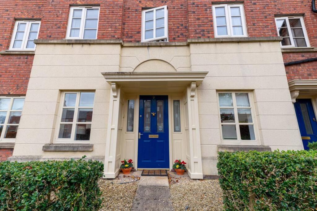 Burlington Place, Shrewsbury. 2 Bedroom, Private Parking, 5 Minutes From Town Exterior foto